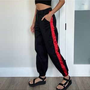 Your Bar Hopping Joggers🍺